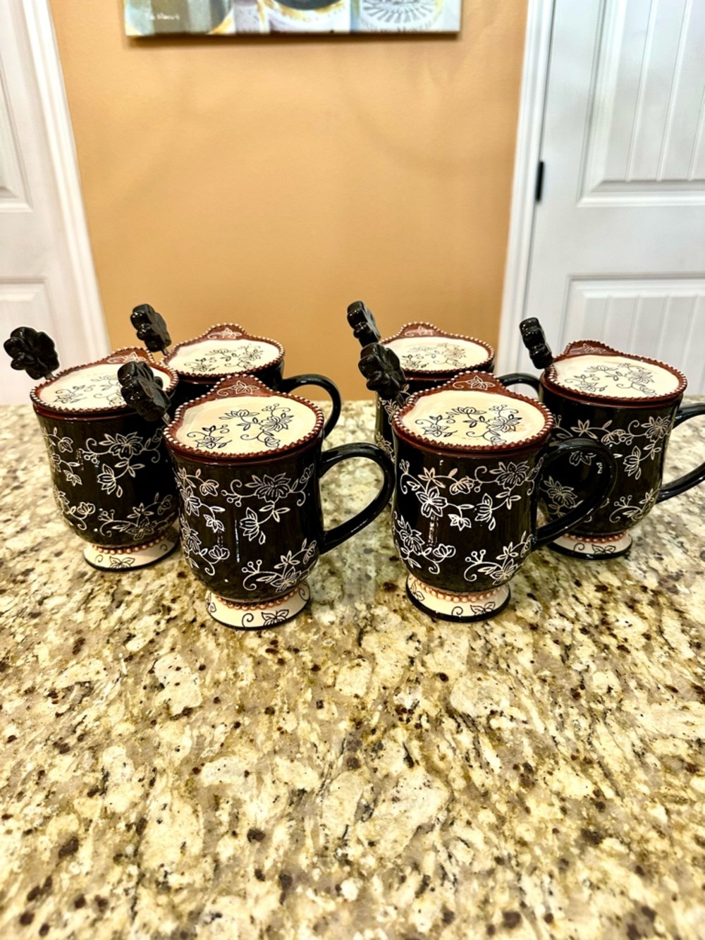 Decorative Black Floral Ceramic Mugs with Lids and Spoons - Set of 6